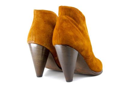 ANKLE BOOTIES ψηλοτάκουνα ταμπά