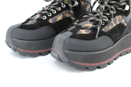 ASH μποτάκια