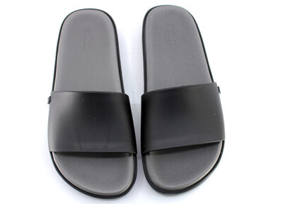 pool slides melissa μαύρες