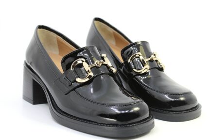 γυναικεία ΛΟΥΣΤΡΙΝΙ ΔΕΡΜΑΤΙΝΑ ΜΟΚΑΣΙΝΙΑ μαύρα