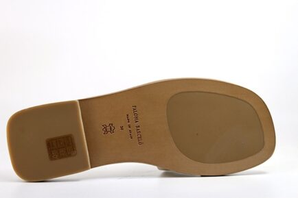 Σανδάλια παντόφλες μπέζ Paloma Barcelo