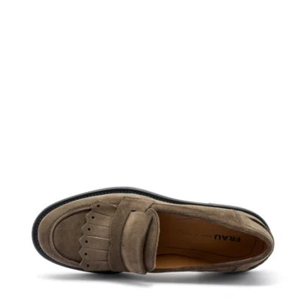 γυναικεία καστόρινα μοκασίνια με φράτζα μπέζ FRAU