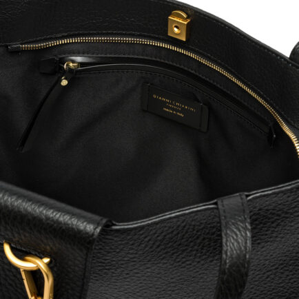 gianni chiarini δερματινη μαυρη τσάντα χειρώς 9