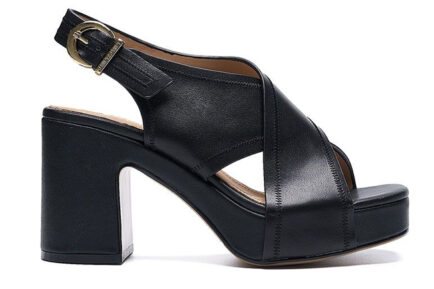 janet janet δερμάτινα μαύρα πεδιλα με φιάπα